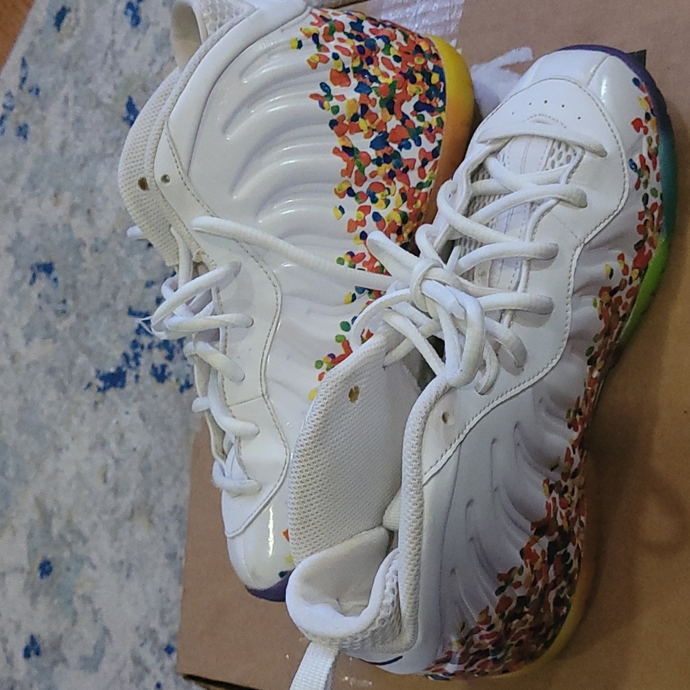 Foamposits - Picture 2 of 2